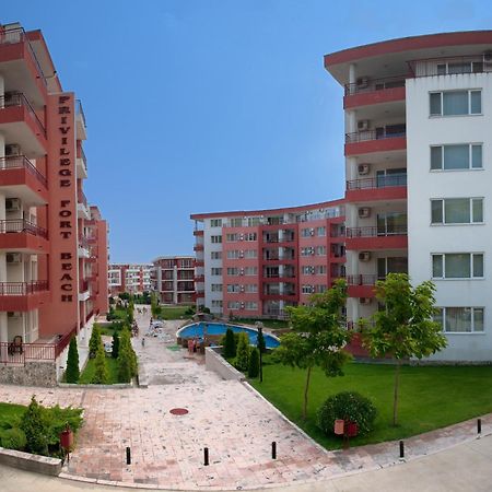 Privilege Beach Apartments Sveti Vlas Exterior photo
