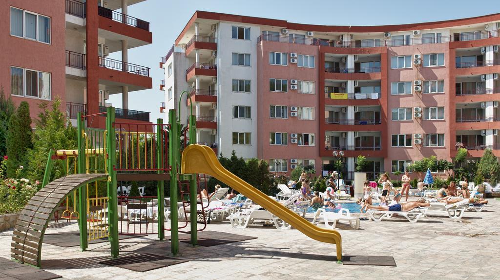 Privilege Beach Apartments Sveti Vlas Exterior photo